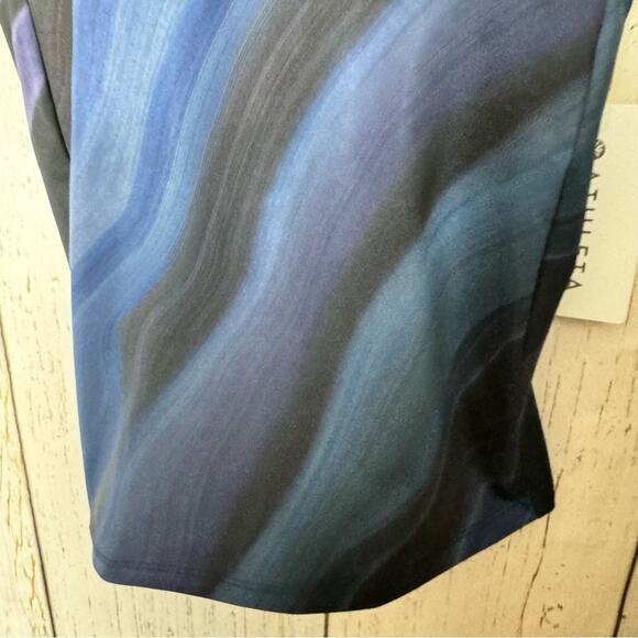 Athleta Women's Sporty Athletic Racerback Lightning Print Support Top Sz XS - Picture 10 of 16